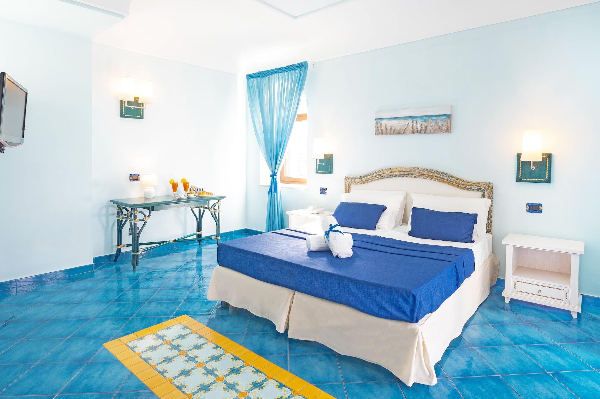Myage Hotel 4*
