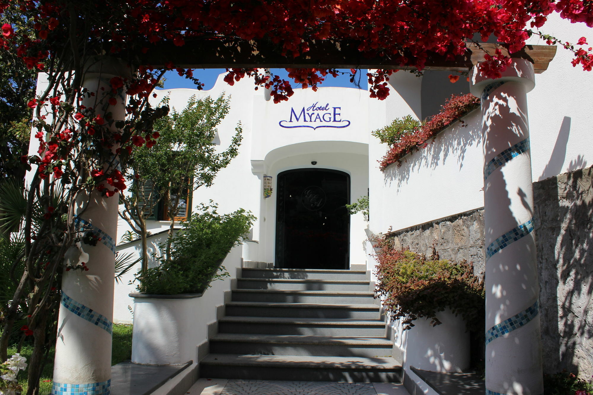 Myage Hotel 4*
